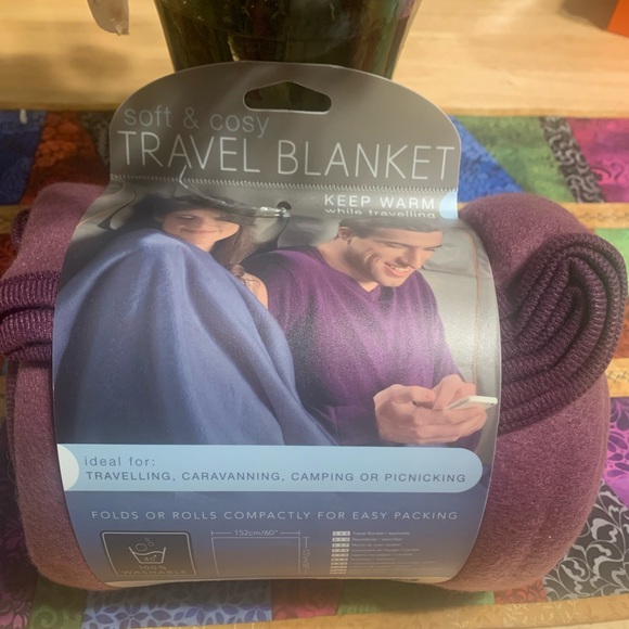 🆕 Go Travel Travel Blanket - Picture 2 of 3